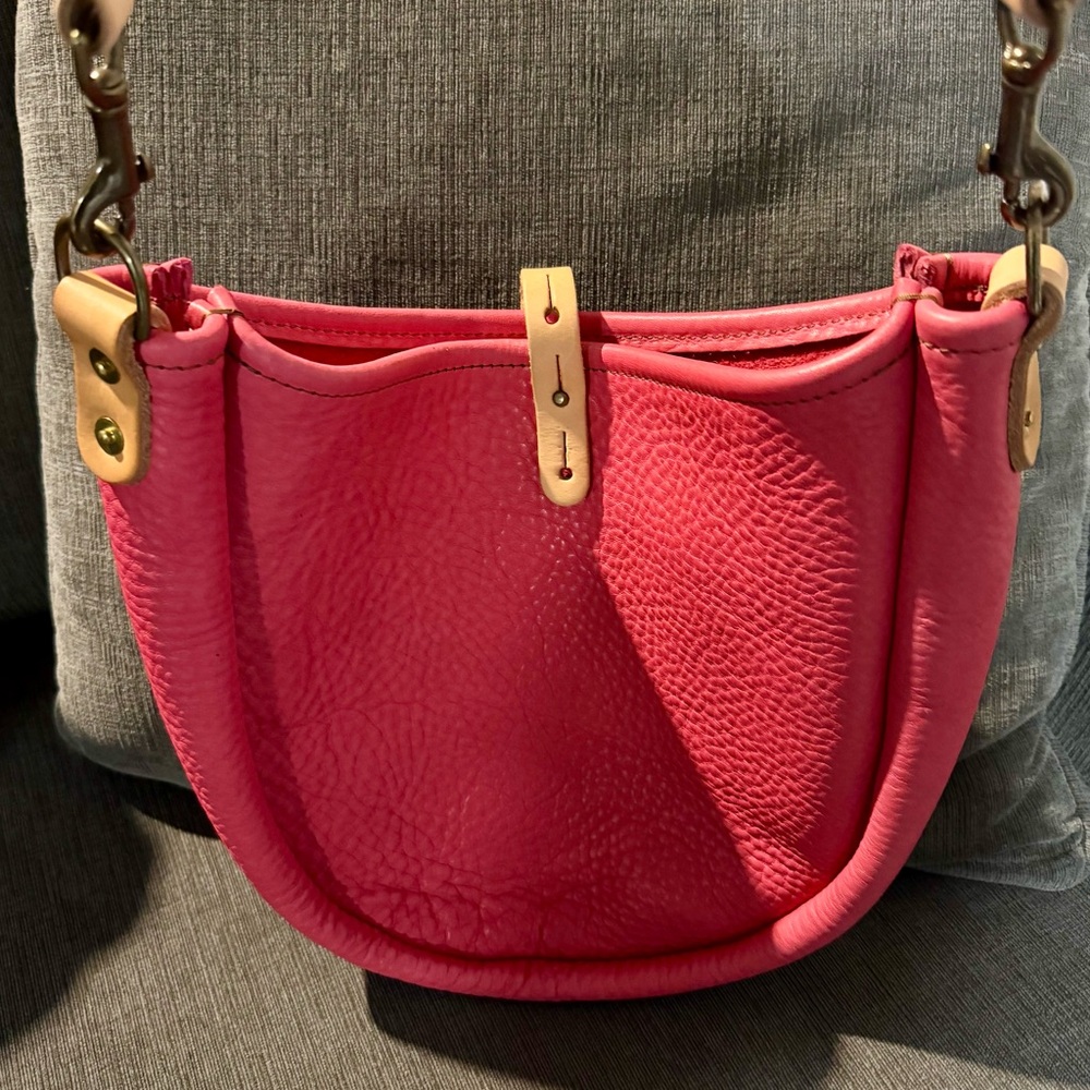 Go Forth Goods Pink Leather Shoulder Bag Crossbody